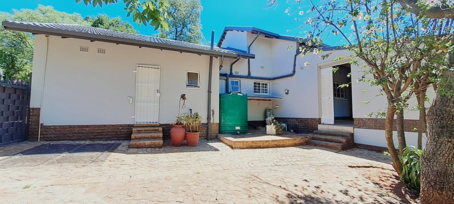 4 Bedroom Property for Sale in Protea Park North West